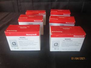lot 87 image: 6 HONEYWELL WAVE2 TWO TONE SIRENS IN&nbsp ORIGINAL BOX NEVER USED