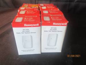 lot 90 image: 8 HONEYWELL DUAL TEC MOTION SENSORS IN&nbsp ORIGINAL BOX NEVER USED