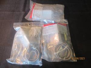 lot 92 image: 3 HONEYWELL MAGNETIC CONTACTS MODEL 958