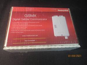 lot 245 image: HONEYWELL GSMX DIGITAL CELLULAR COMMUNICATOR