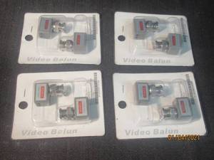lot 260 image: 4 VIDEO BALUN MODEL BLN-MTL2