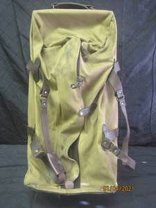 lot 168 image: FILSON GENUINE LUGGAGE ON WHEEL