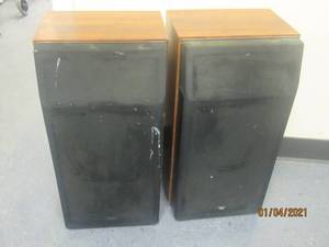 lot 169 image: PAIR OF MODULAR COMPONET SYSTEMS LINEAR PHASE SPEAKERS  683-8310