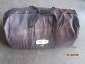 lot 223 image: MAGELLAN OUTDOORS TENT MODEL YUKON 20X9FT