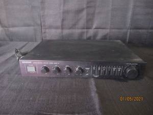 lot 292 image: KENWOOD STEREO CONTROLLER AMPLIFIER MODEL BASIC C1