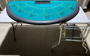 lot 114 image: Full Size Blackjack Table (legs need to be attached) Green top