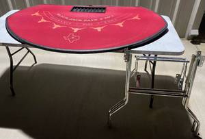 lot 115 image: Full Size Blackjack Table (legs need to be attached) Red top