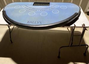 lot 119 image: Ballys Las Vegas Blackjack Table (legs need to be attached)