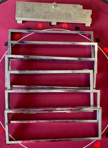 lot 135 image: 6 Slot Machine Glass Frames and locking cover
