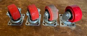 lot 168 image: 4 4 Casters