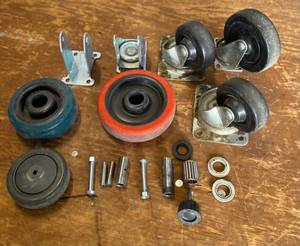 lot 180 image: Casters and Caster Parts