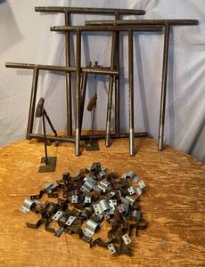 lot 189 image: Miscellaneous Table Parts