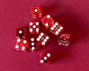 lot 147 image: 10 Casino Dice, serialized with Sharp edges, spots are flush