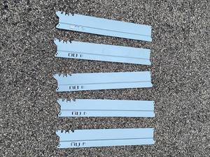 lot 331 image: Short Dividers for Vending trays