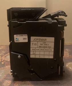 lot 395 image: Jofemar V4 Combo Plus Coin Selecter