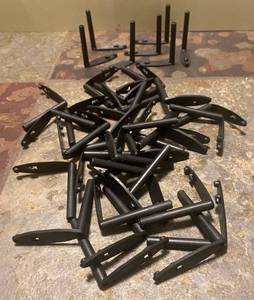 lot 383 image: 40 Product Tippers