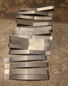 lot 406 image: Drink Straps 15 pieces