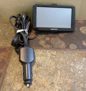 lot 430 image: Garmin GPS