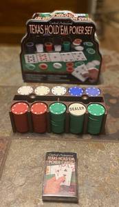 lot 445 image: Cardinal Texas Holdem Poker set in Tin