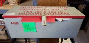 lot 14 image: Chlorine Emergency Kit A-6890, Model 7518 Plus Cart with Wheels