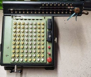 lot 82 image: Vintage Monroe High-Speed Adding Calculator