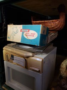 lot 56 image: Vintage Food and Meat Chopper with Original Box,