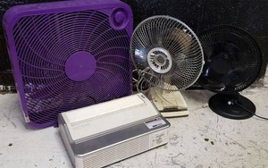 lot 17 image: Oreck XL Air Purifier, Oscillating Fan, Purple Box Fan and Black Electric Fan
