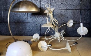 lot 19 image: Ceiling Light Model G4313-WH-1, White Metal Chandelier, Pottery Barn Portable Lamp