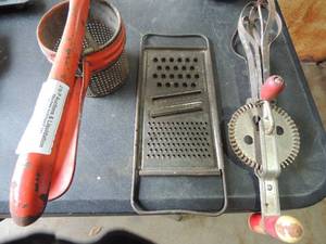 lot 133 image: Vintage kitchen accessories grater, coffee press, hand turned beater