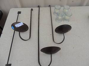 lot 45 image: Lot of 3 hanging candle fixtures 29x6