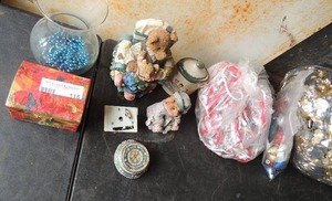 lot 116 image: Bears, christmas lights and garland trinket boxes music box christmas ornament