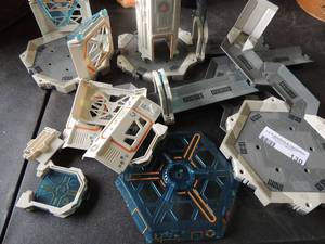 lot 130 image: Hex Bug brand toy parts