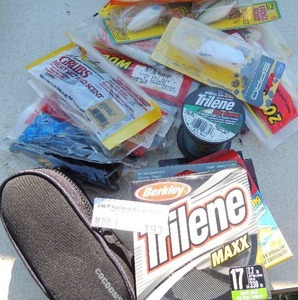 lot 193 image: Fishing lures and line (Berkley, bass pro shop strike king etc.)