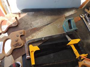 lot 220 image: lot of 5 saws - HAND SAWS & HACK SAWS