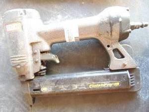 lot 240 image: Senco PNEUMATIC Finish pro 15 gun