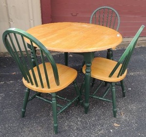 lot 33 image: Round table 39x29 light brown wood and green plus 3 chairs