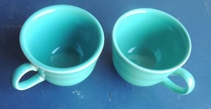 lot 318 image: 2 Teal blue FIESTA mugs
