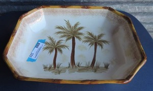 lot 322 image: Garden ridge palm tree oval bowl