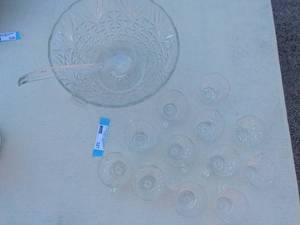 lot 327 image: Pressed glass punch bowl, 2 ladles, 12 cups