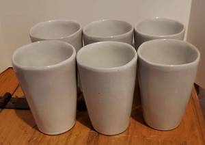 lot 86 image: Frankoma 5L Set of 6