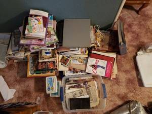 lot 245 image: Magazines and Cook Books