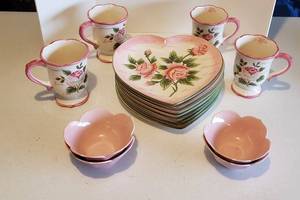 lot 210 image: Amore Rose Heart Shaped Plate Set of 8, Set of 4 Love Mugs and Set of 4 Pink Flower Shape Dishes
