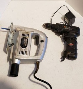 lot 218 image: Pro Source Jigsaw and Black & Decker CD 1000 Drill