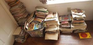 lot 70 image: Large Lot of Magazines and Cookbooks, Paperback Novels as shown