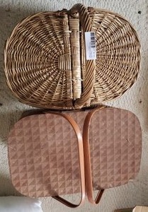 lot 135 image: Pair of Picnic Baskets and Picnic Utencils
