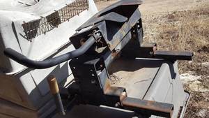 lot 578 image: Top Plate Hitch