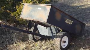 lot 591 image: Moose Utility Rear Cargo Trailer Wagon