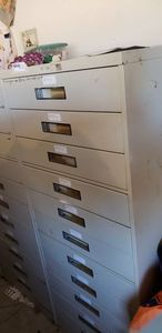 lot 330 image: Storage Shelf and its Contents, see Picures