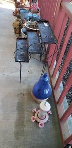 lot 342 image: Planters, Pots and Bird Feeder