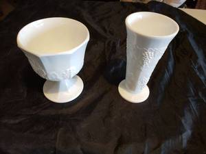 lot 294 image: Milk Glass Vase and Large Chalice with Grape Pattern
